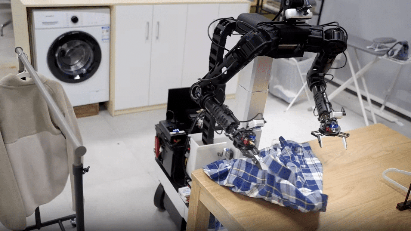 Robotul GR-3 de la ByteDance îți pliază hainele și curăță masa cu ajutorul inteligenței artificiale