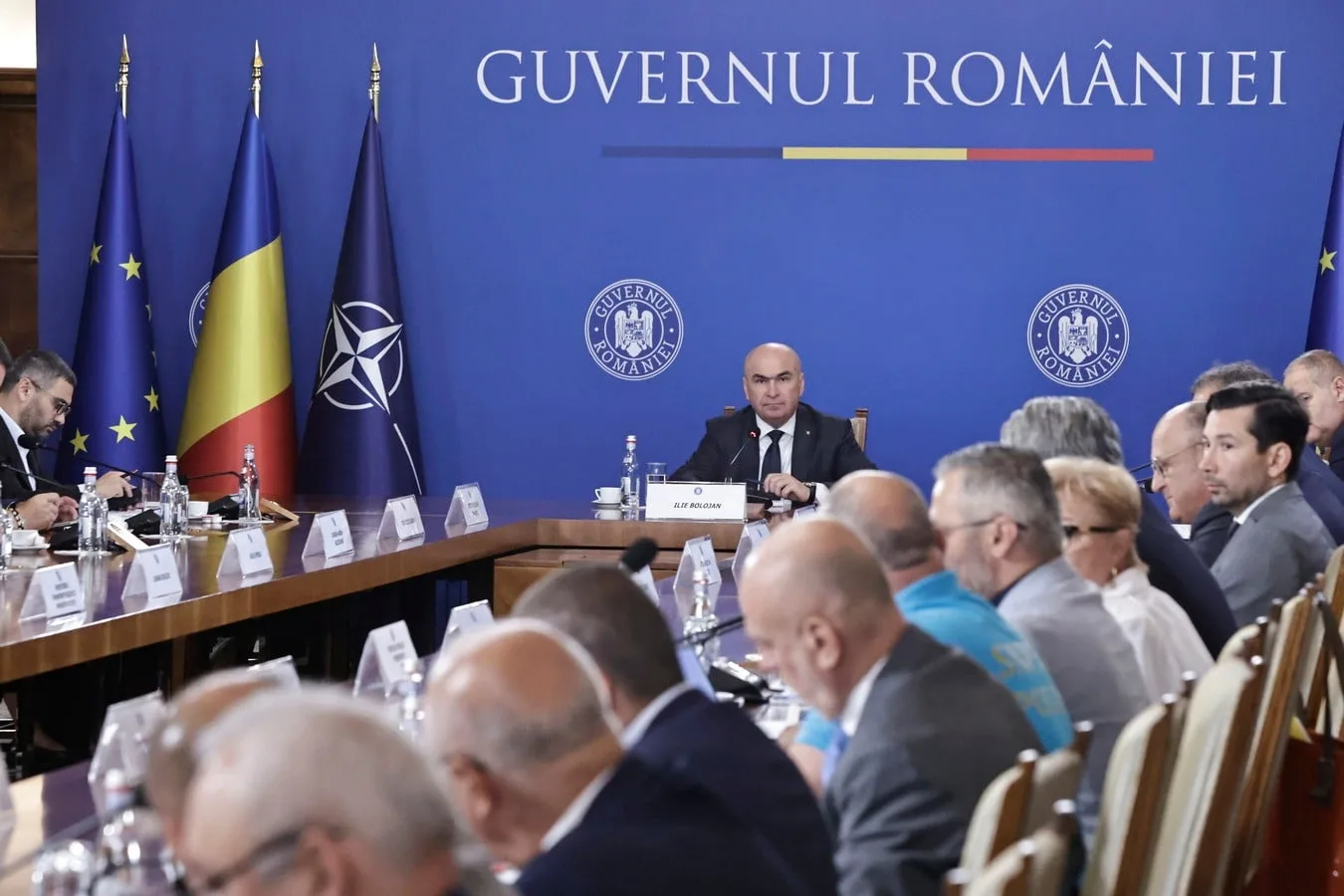 Un val de impozite și scumpiri anticipate pentru 2026: Care va fi limita TVA-ului?