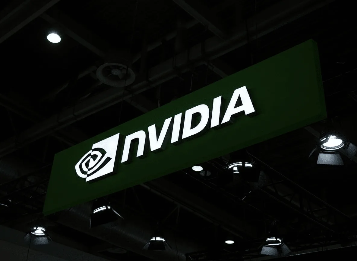 Nvidia alocă 5 miliarde USD pentru o colaborare strategică cu Intel în domeniul inteligenței artificiale