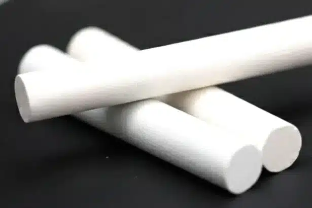 „Soluția ingenioasă cu un obiect obișnuit pentru a preveni formarea condensului pe feronerie”