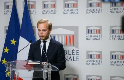 Scandal de 1 miliard de euro in televiziune. Ce se intampla cu posturile publice din Franta