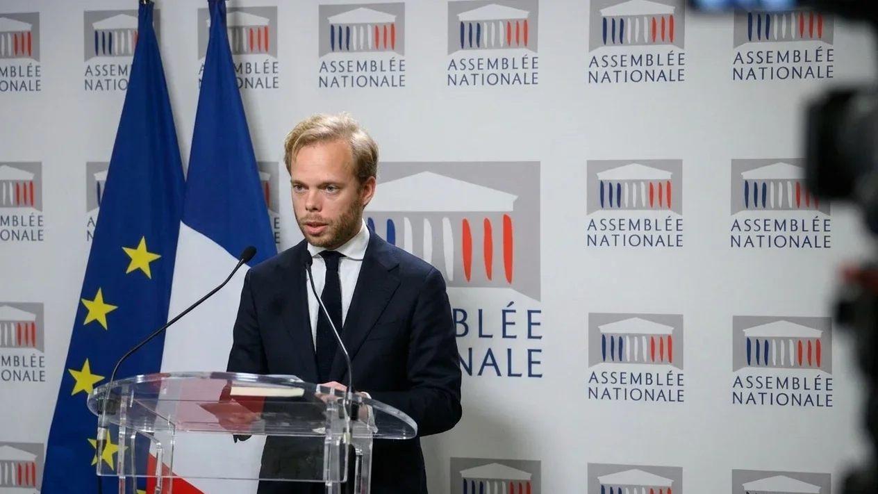 Scandal de 1 miliard de euro in televiziune. Ce se intampla cu posturile publice din Franta