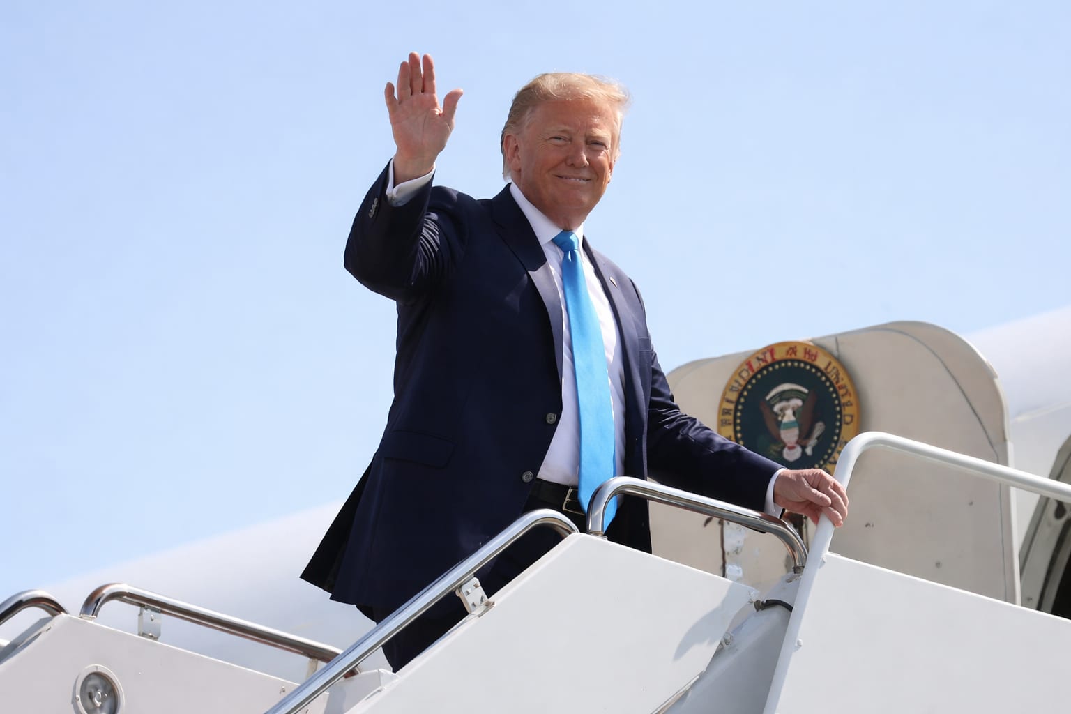 Donald Trump a declarat venituri de peste 1,4 miliarde de dolari din criptomonede într-un singur an