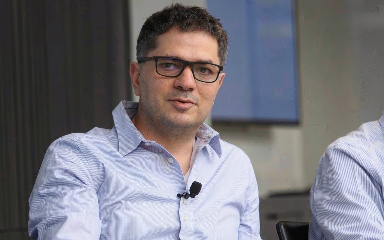 FlowX.AI scurtează procesarea creditelor de la săptămâni la câteva zile la Banca Transilvania și State Street
