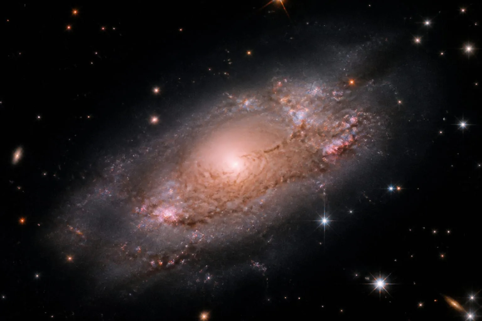 James Webb a identificat o galaxie matură la doar 1,2 miliarde de ani după Big Bang