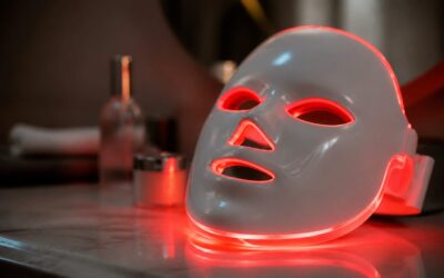 Măștile LED pentru ten pot da rezultate după 6-8 săptămâni de utilizare constantă