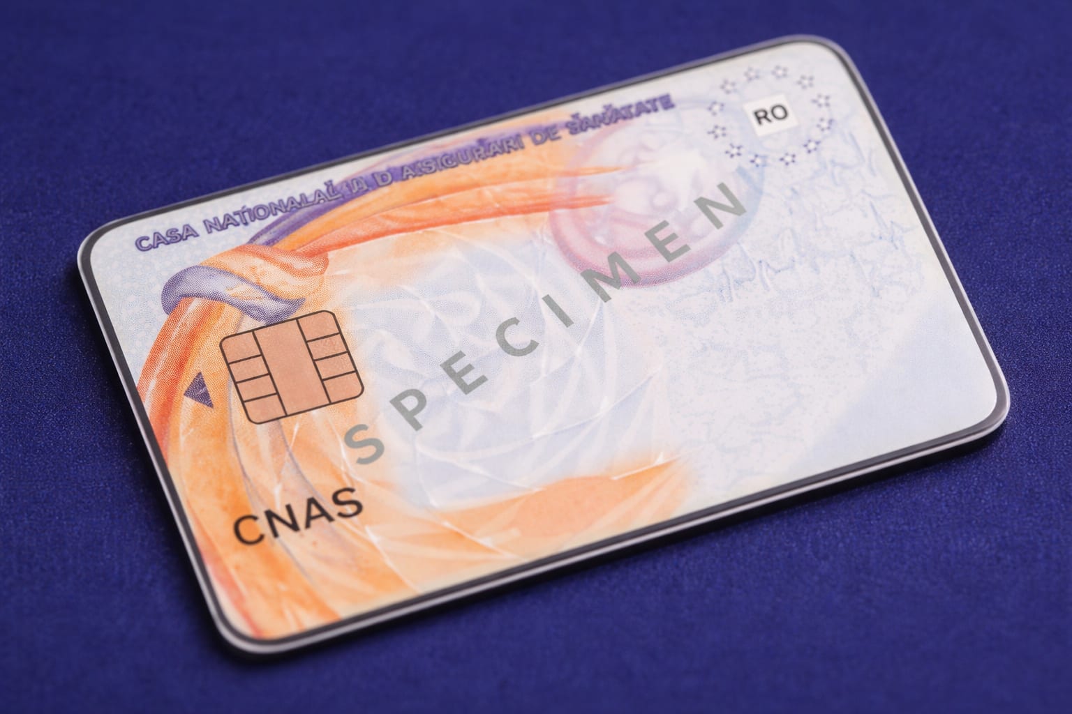 Cartea electronică de identitate va înlocui treptat cardul de sănătate de la 1 septembrie