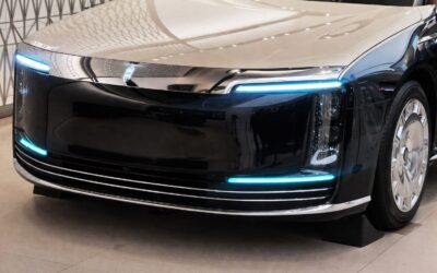 China interzice luminile turcoaz care semnalizau condusul autonom pe mașini