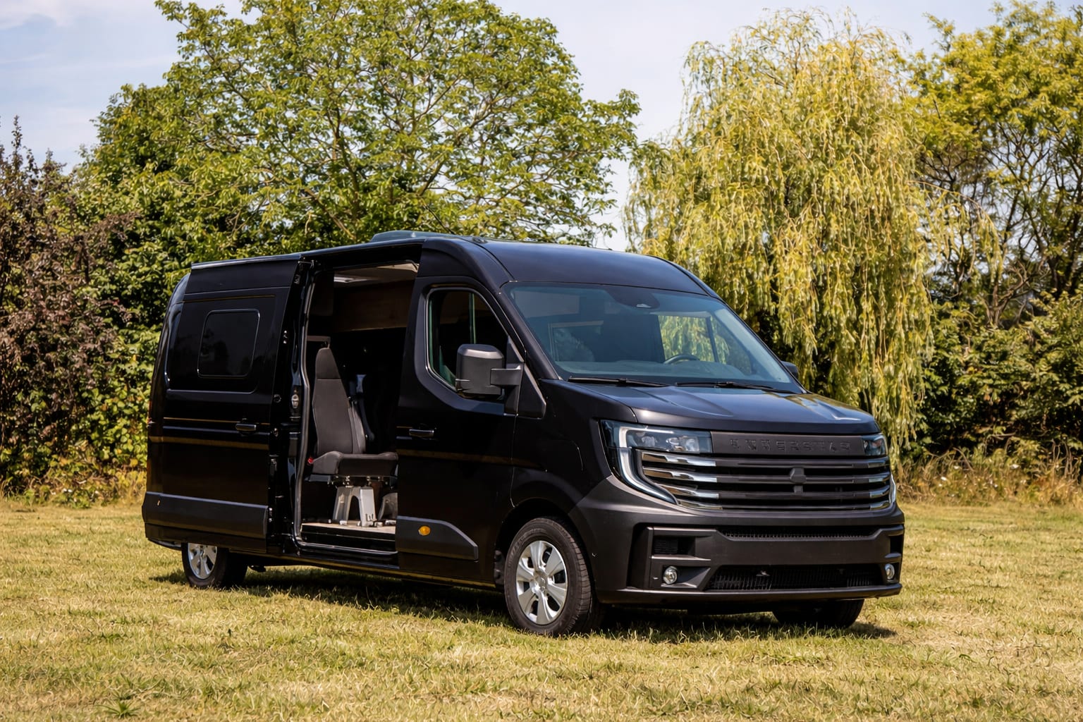 Nissan lansează autorulota electrică Interstar-e Relax cu o autonomie de 657 de kilometri