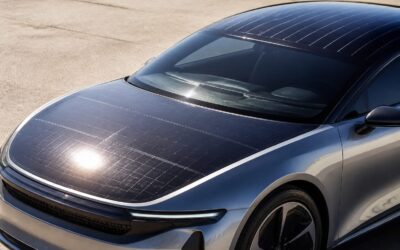 Prototipul electric BMW Luminetta generează un surplus zilnic de 50 km de autonomie din energie solară