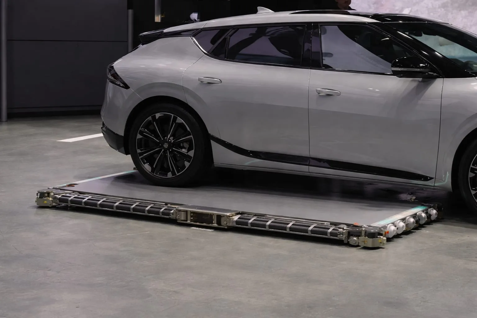 Roboții Hyundai pot crește capacitatea unei parcări subterane cu până la 50%