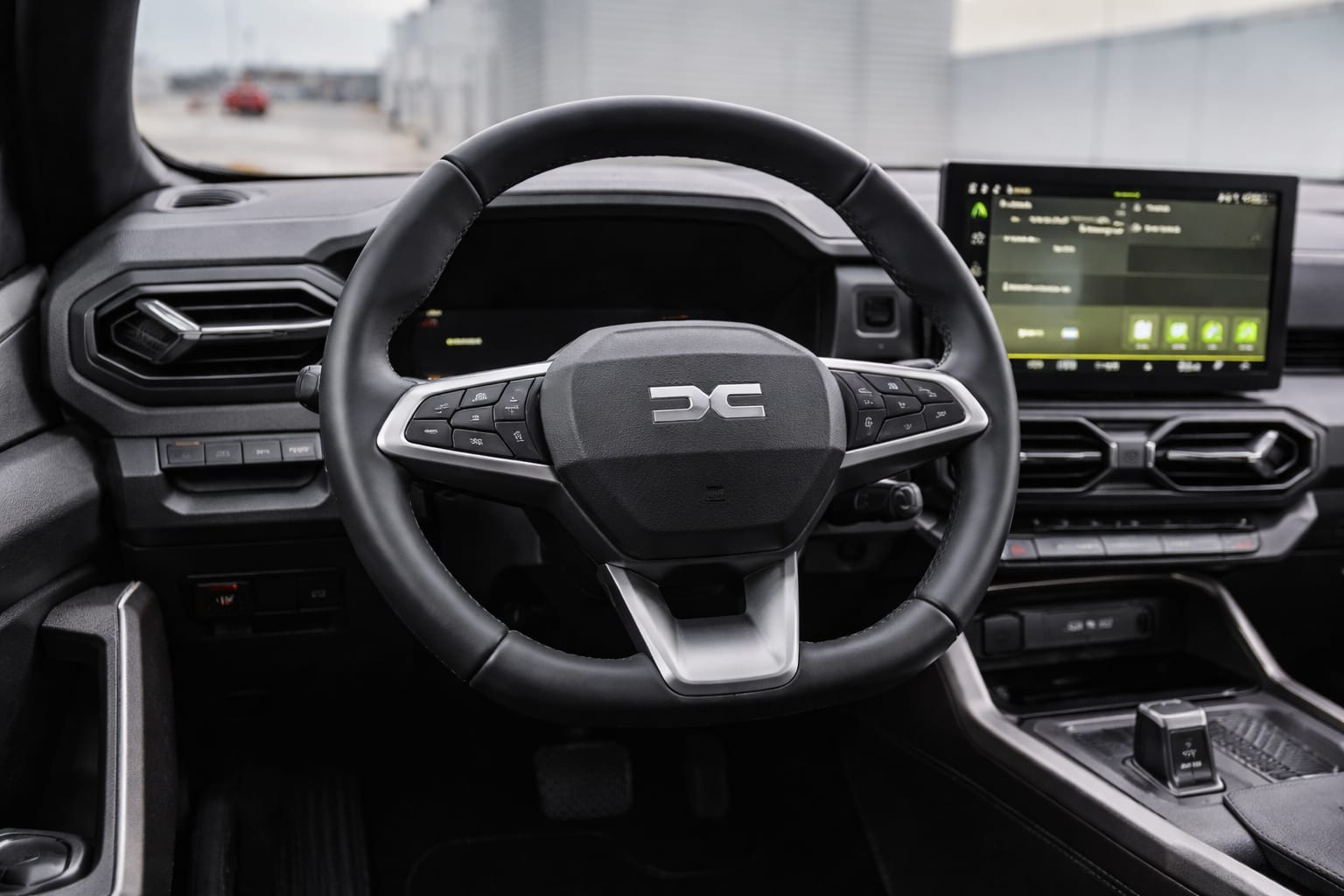 Dacia introduce motorizarea tribridă 150 4×4 cu autonomie de până la 1.500 km