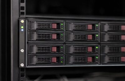 DNSC cere actualizarea urgentă a serverelor Zimbra după o breșă care permite atacuri fără parolă